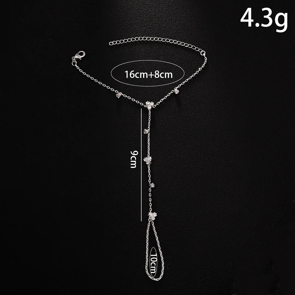 ✨ 2025 Fashion Round Crystal Finger Bracelet – Elegant Hand Chain with Geometric Sparkle