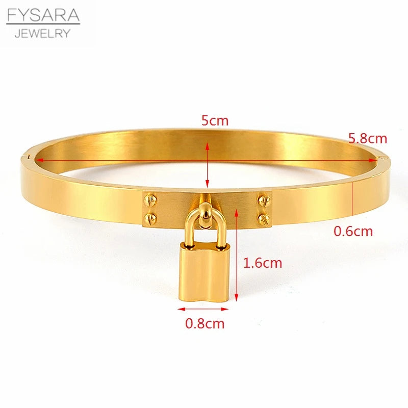 π FYSARA Fashion Lock Charm Bracelet β Stainless Steel Black & Gold