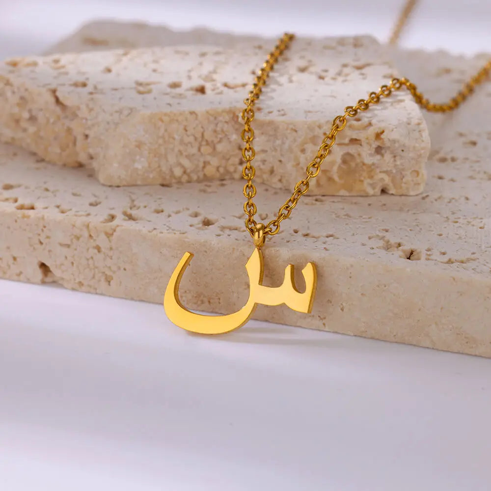💫 Arabic Letter Name Pendant Necklace – Elegant Stainless Steel Choker for Women