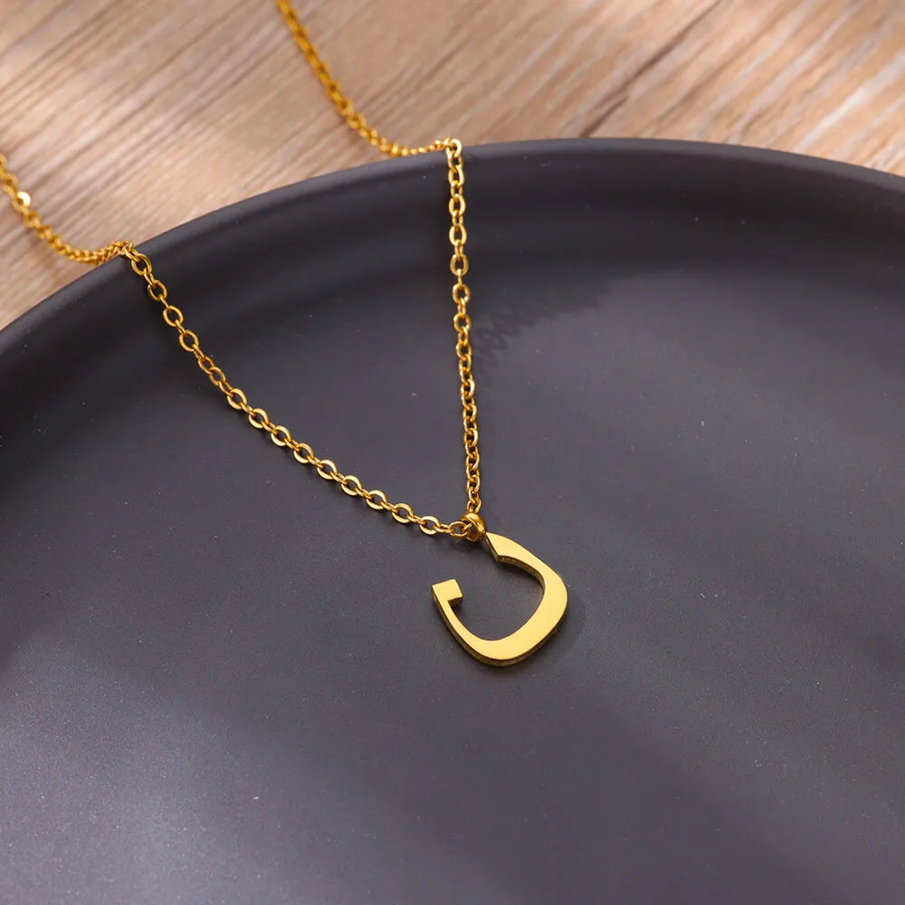 💫 Arabic Letter Name Pendant Necklace – Elegant Stainless Steel Choker for Women