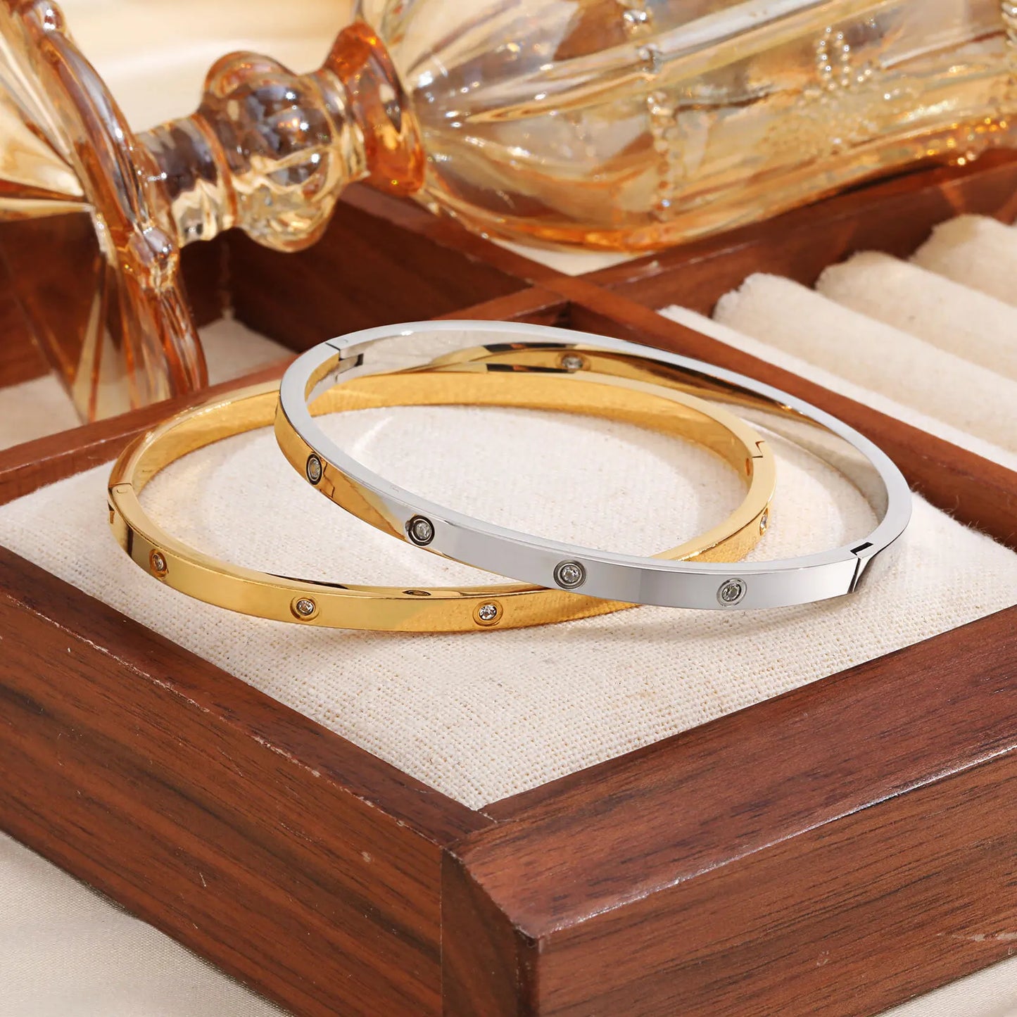 π 18K Gold-Plated Waterproof Luxury Bangle β Stainless Steel with Round Zircon Stones