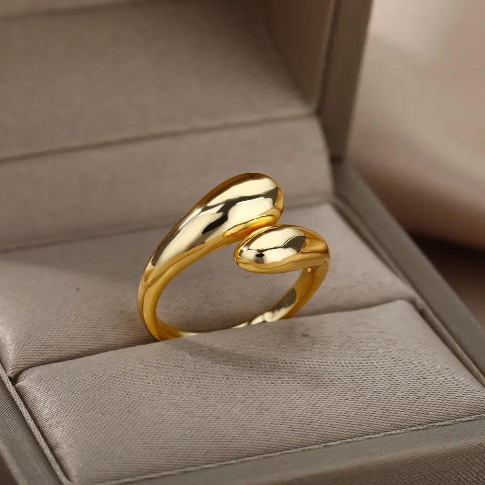 💍 Aesthetic Gold Heart – Stainless Steel Waterproof Ring