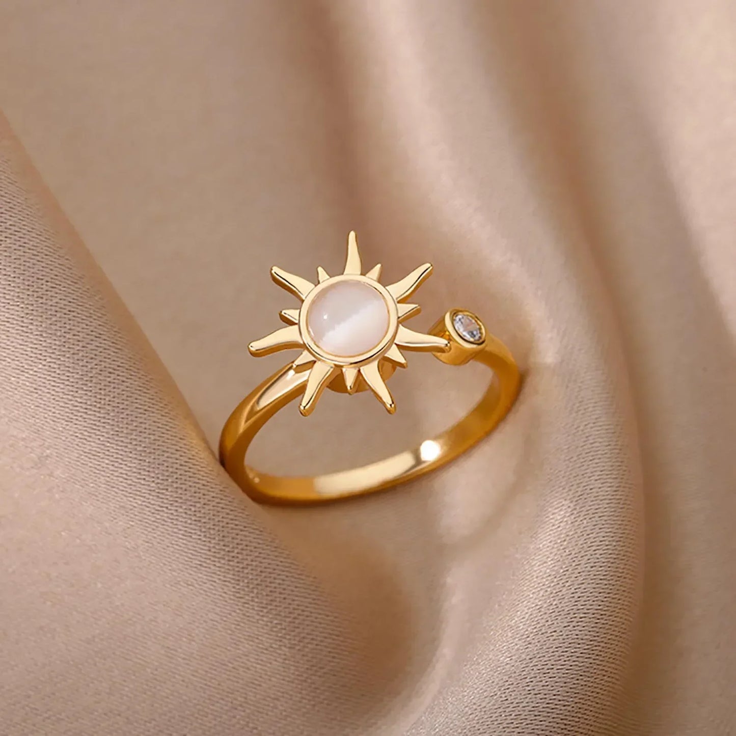 💍 Aesthetic Gold Heart – Stainless Steel Waterproof Ring-3