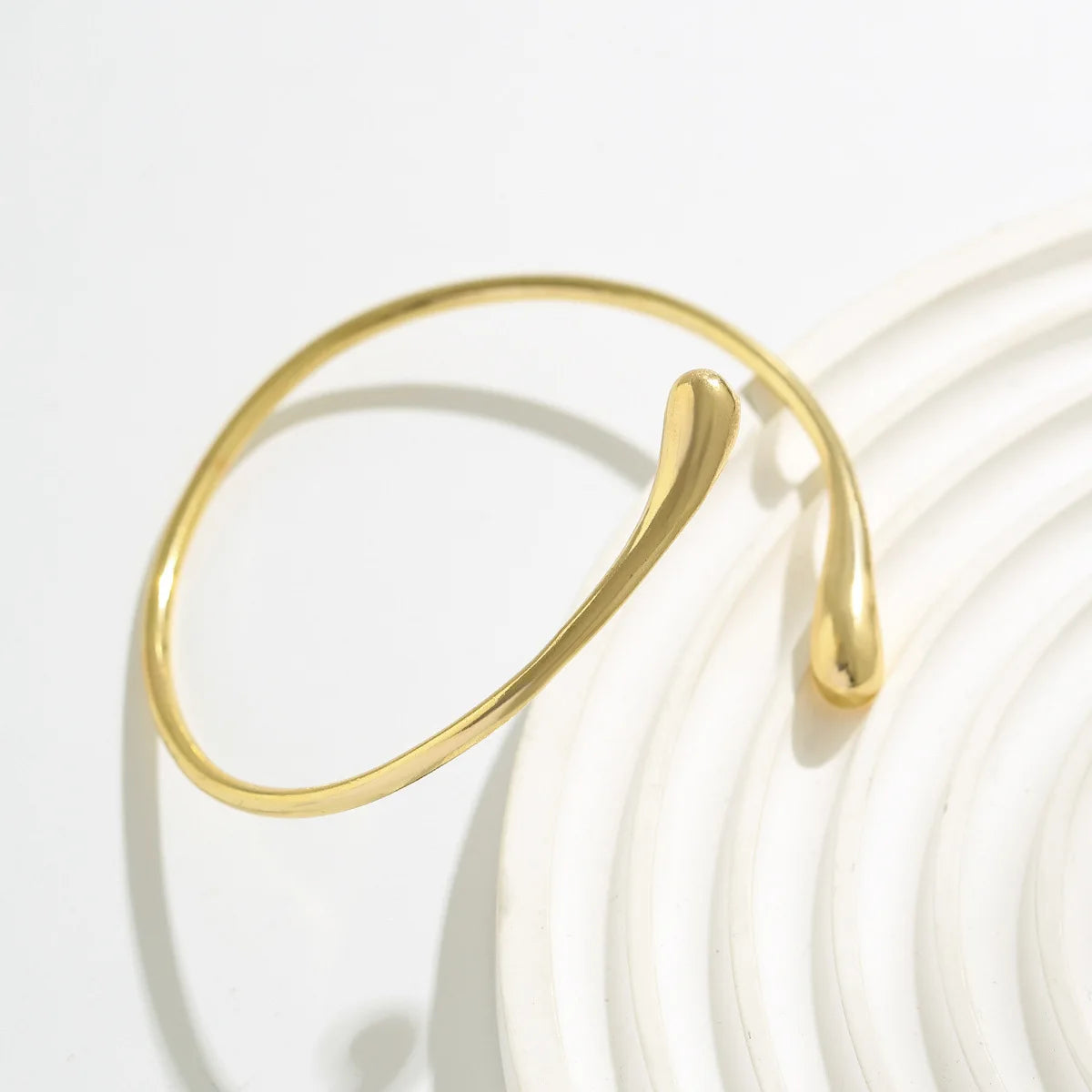 💧 Water Drop Upper Arm Bracelet