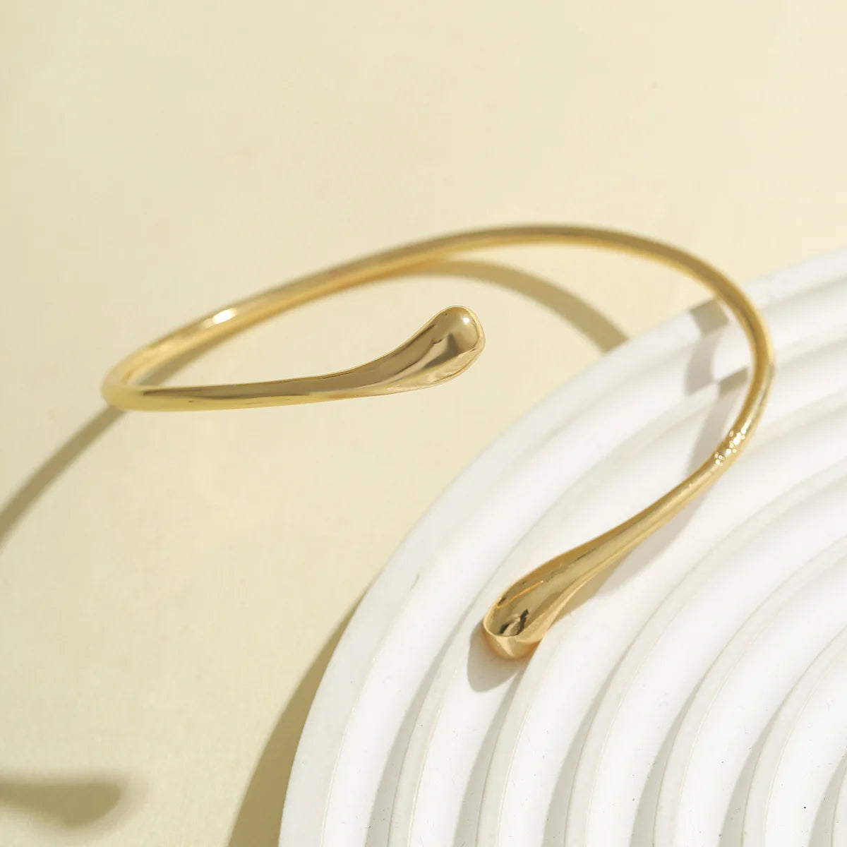💧 Water Drop Upper Arm Bracelet