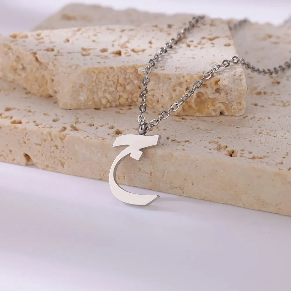💫 Arabic Letter Name Pendant Necklace – Elegant Stainless Steel Choker for Women