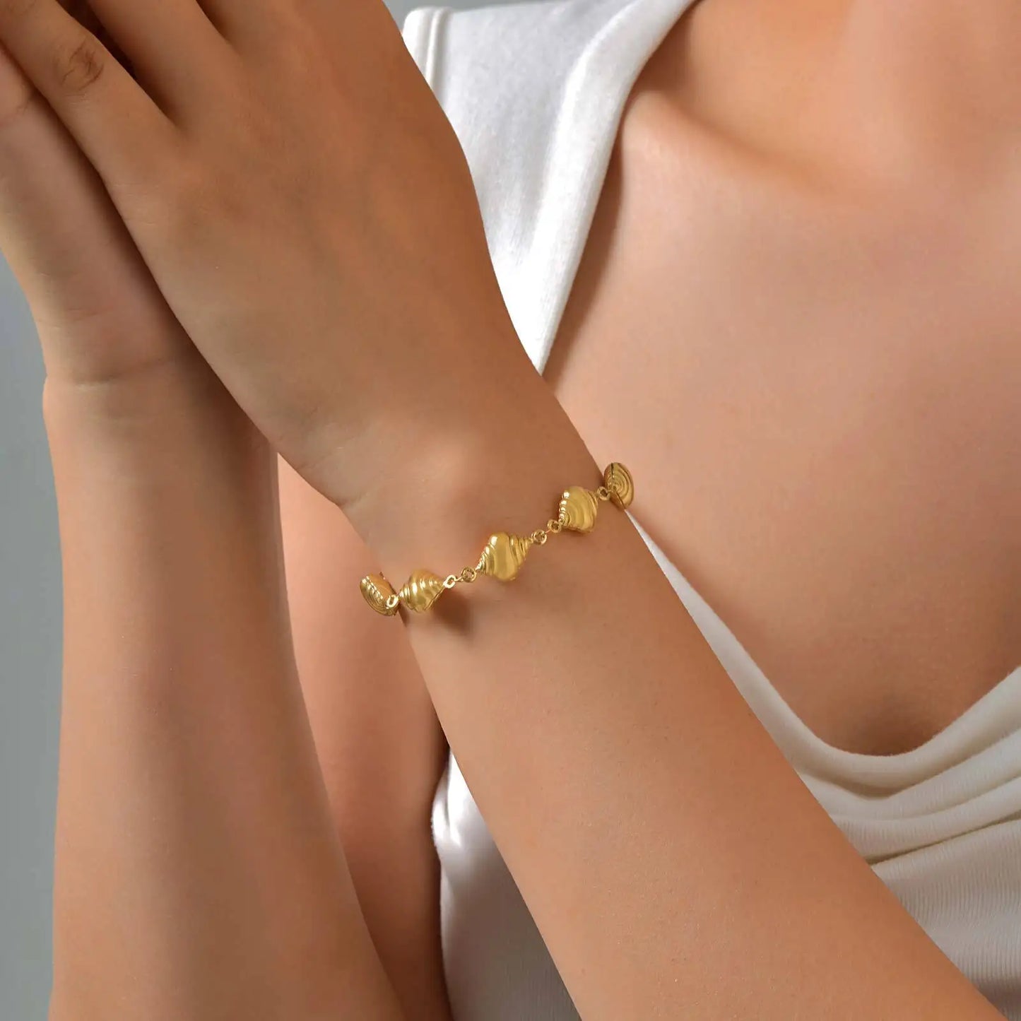 🌊 VNOX Luxury Sea-Inspired Bracelet – Elegant Stainless Steel Design