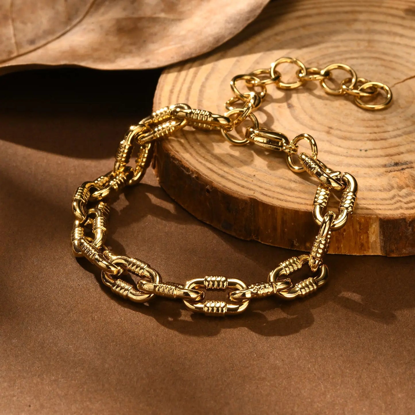 ✨ 18K Gold Plated Geometric Charm Bracelet – Stainless Steel Twist Chain for Women and Girls