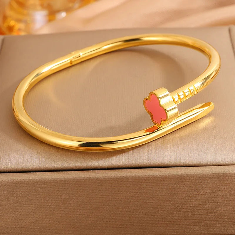 π Four-Leaf Clover Inlaid Zircon Bracelet β 18k Gold Plated Stainless Steel | Elegant Couple Gift | Daily & Party Jewelry
