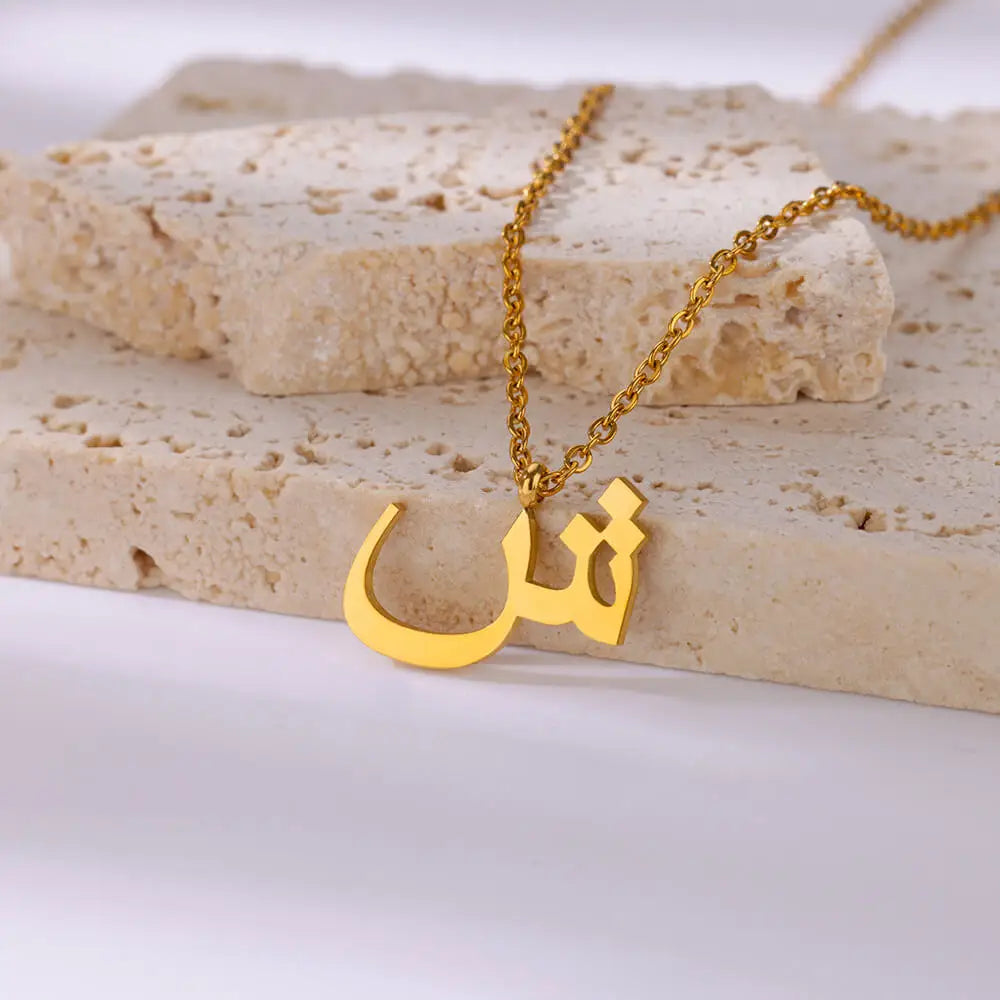 💫 Arabic Letter Name Pendant Necklace – Elegant Stainless Steel Choker for Women