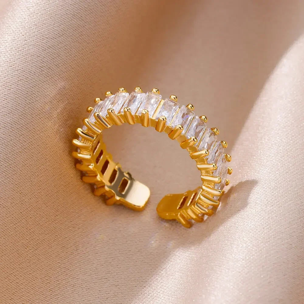 💍 Aesthetic Gold Heart – Stainless Steel Waterproof Ring