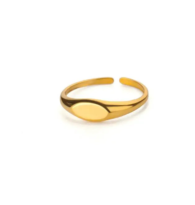 ✨ Gold Ring – 18K Gold Plated Stainless Steel Couple Band