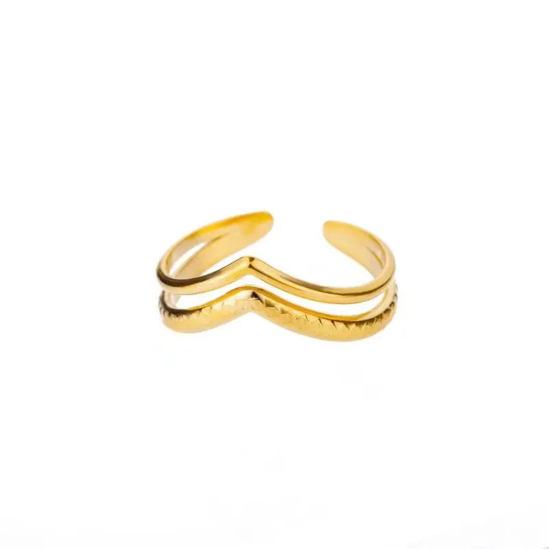 ✨ Gold Ring – 18K Gold Plated Stainless Steel Couple Band-4