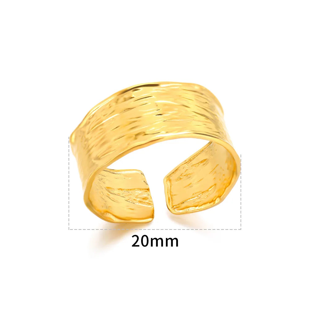 ✨ Gold Ring – 18K Gold Plated Stainless Steel Couple Band-4