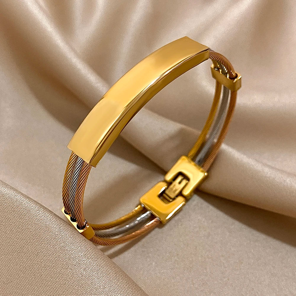 🌟 18 Karat vergoldetes Greatera-Armband aus dreifarbigem gebogenem Draht – Edelstahl