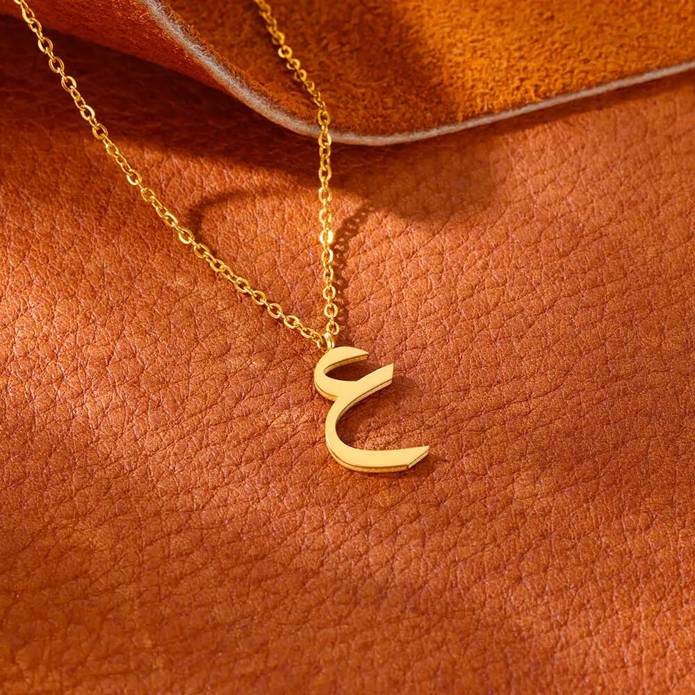 💫 Arabic Letter Name Pendant Necklace – Elegant Stainless Steel Choker for Women