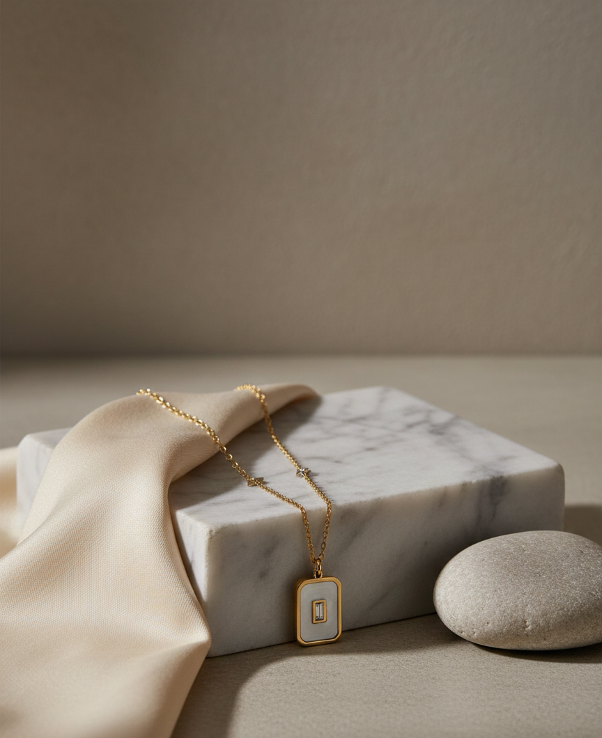 Trendige Halsketten aus Edelstahl 