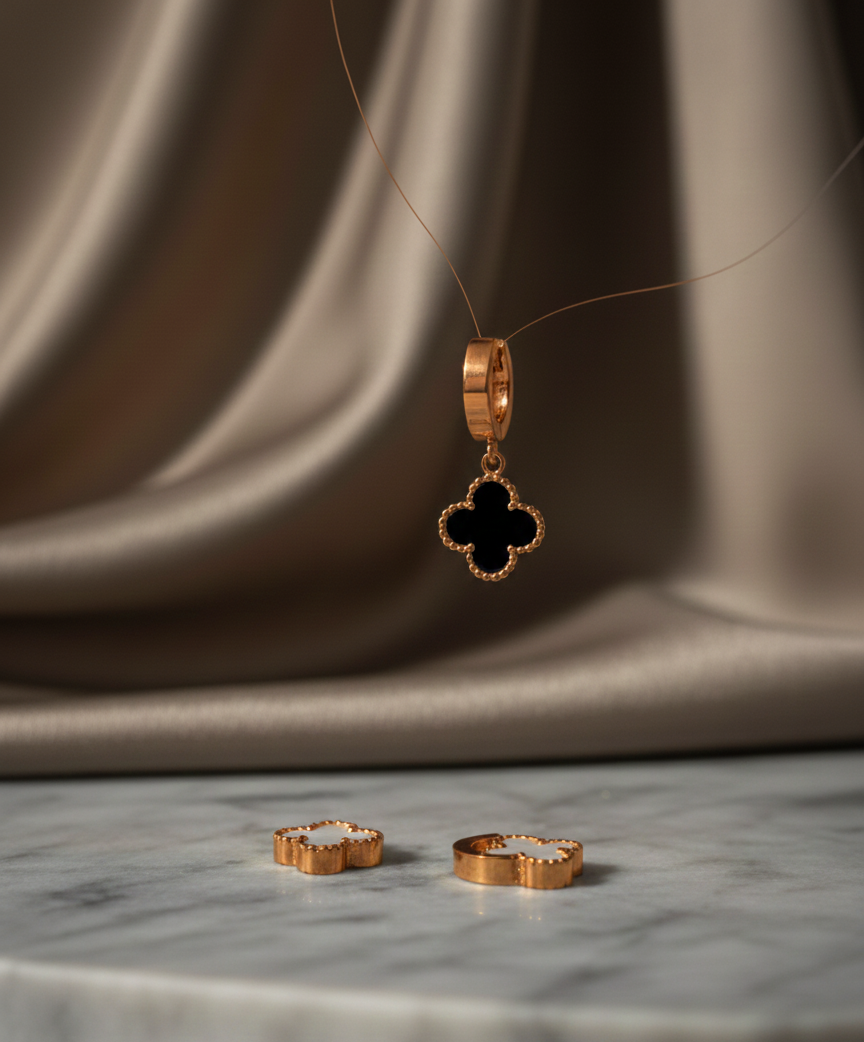 Ohrringe aus Edelstahl mit vier Blättern 