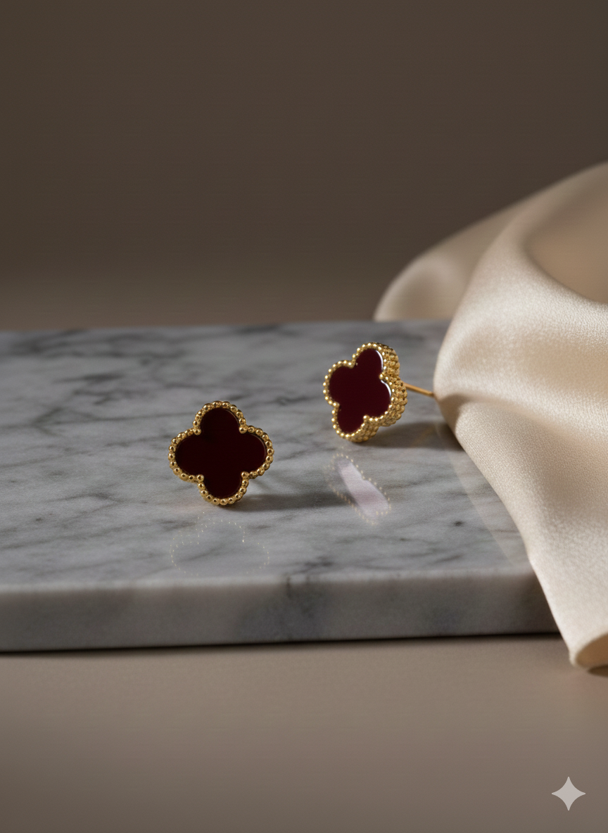 Ohrringe aus Edelstahl mit vier Blättern 