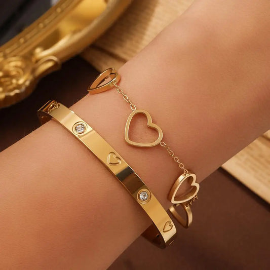 💖 2-teiliges französisches Glücksherz-Armbandset – trendiger und eleganter Charme 