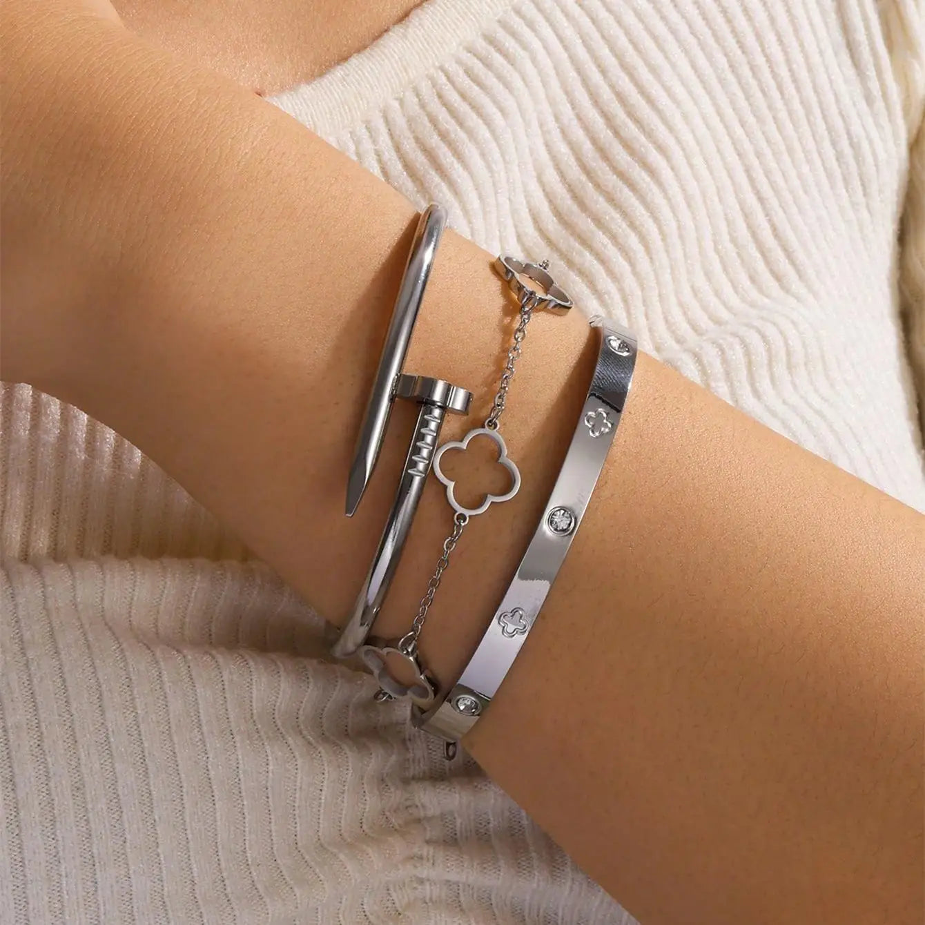 ✨ 3PCS French Lucky Clover Bracelet Set – Elegant Stainless Steel for Women