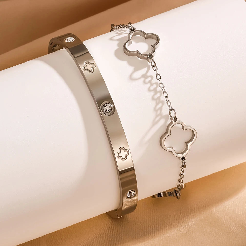 ✨ 3PCS French Lucky Clover Bracelet Set – Elegant Stainless Steel for Women
