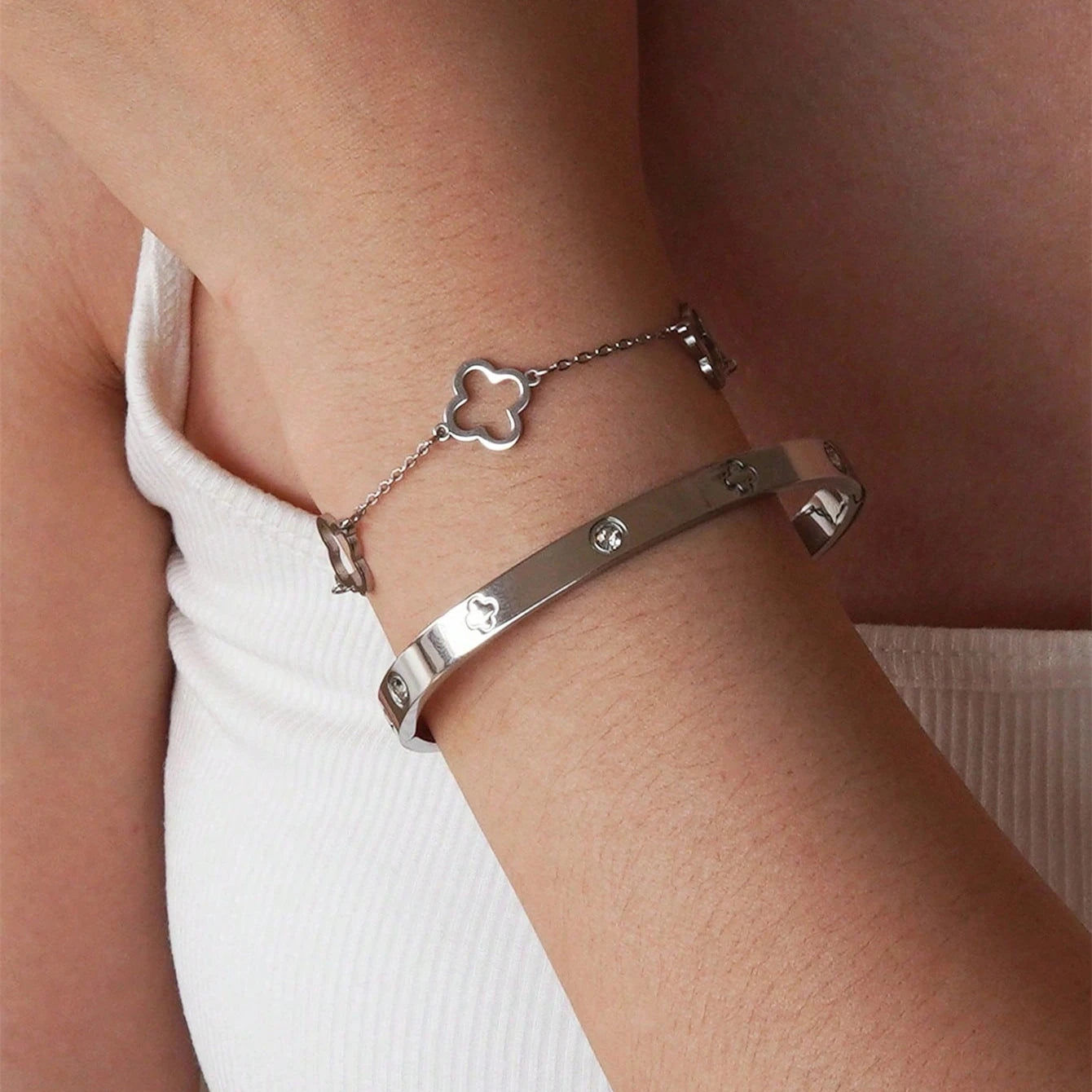✨ 3PCS French Lucky Clover Bracelet Set – Elegant Stainless Steel for Women