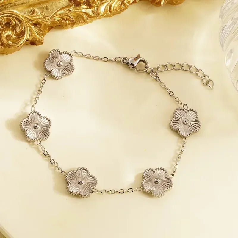 🌸 EVISPOL Stainless Steel Women's Clover Bracelet