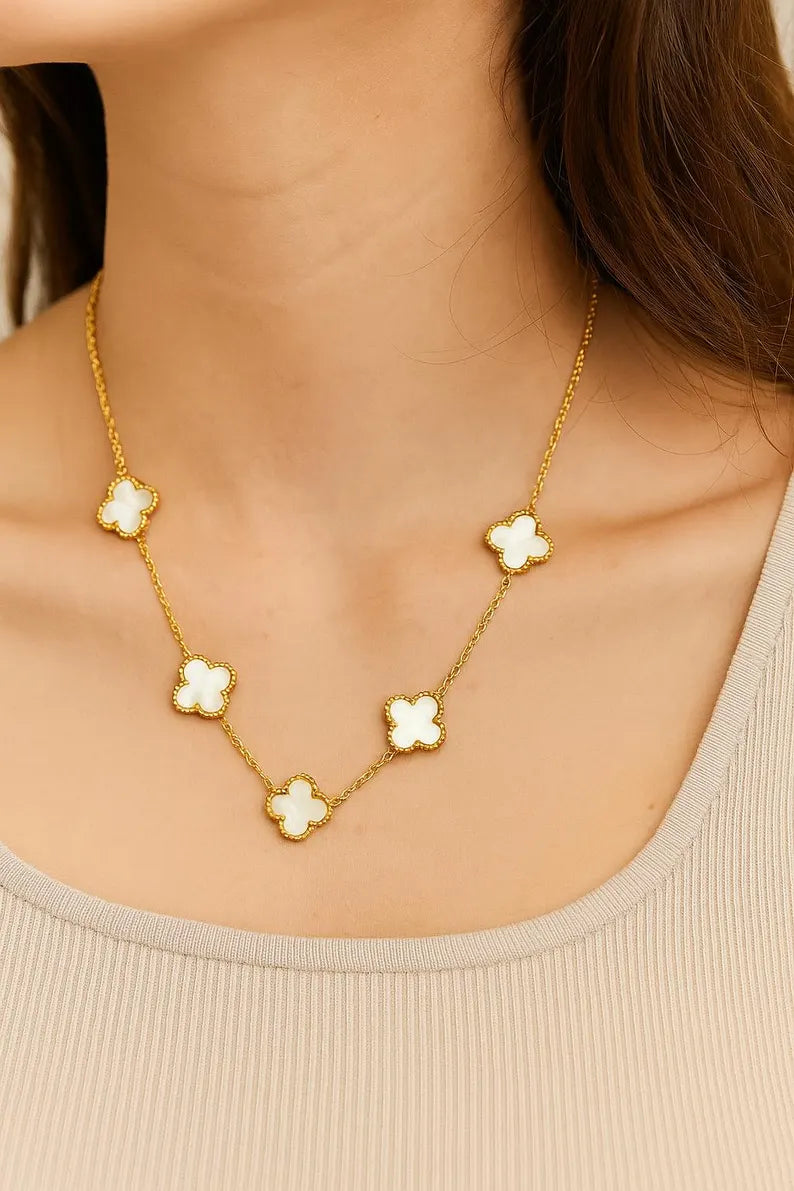 Halskette aus Edelstahl – Vier Blätter 